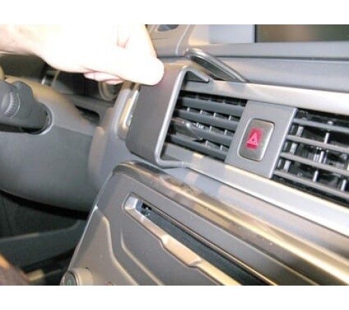 ProClip Volvo XC70/V70/S80 12-16 Center (only wood grain)