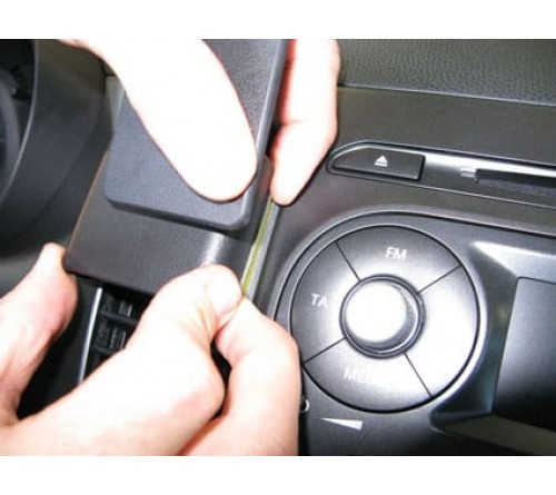 Proclip Kia Picanto 11-17 Center mount