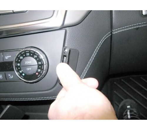 Proclip Mercedes Benz M-Class/ML 12-15 Angled Mount