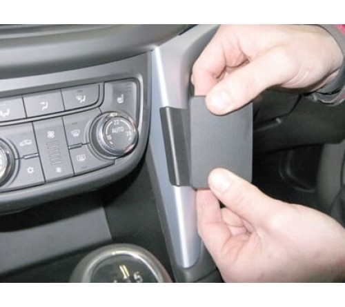 Proclip Opel Zafira C 12-19 Angled Mount