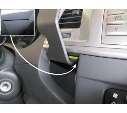 Proclip Toyota HiLux 12-16 Center mount