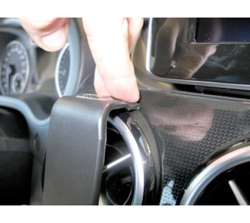 Proclip Mercedes Benz B-Class 12-18 Center mount