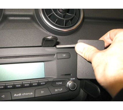 Proclip Audi A1 12-18 Angled mount