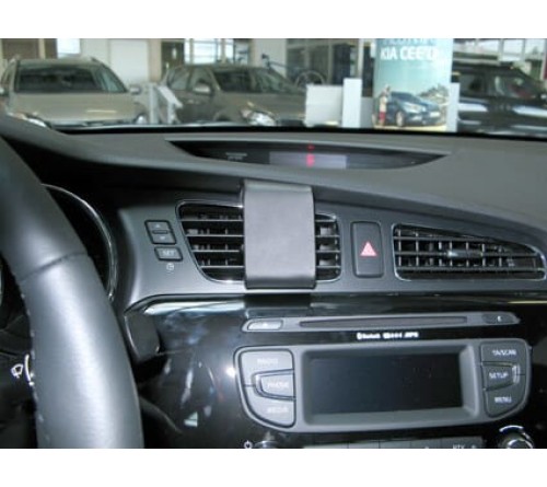 Proclip Kia Ceed 12-15 Center mount