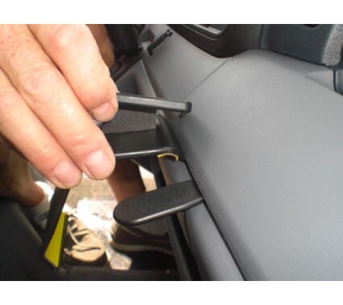 Proclip Mitsubishi Fuso Canter 10-17 Angled mount