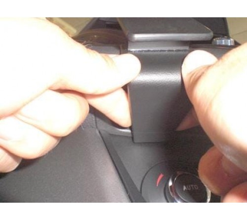 Proclip Ford Kuga 17-19 Center mount