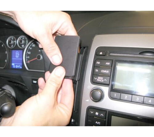 Proclip Hyundai i30 08-12 Center mount