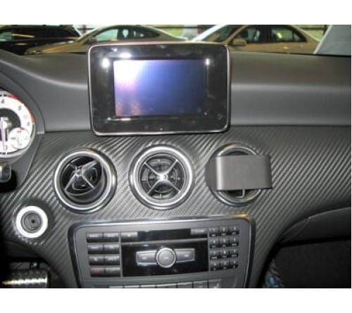 Proclip Mercedes Benz A-/CLA-Class 13-18 Center mount