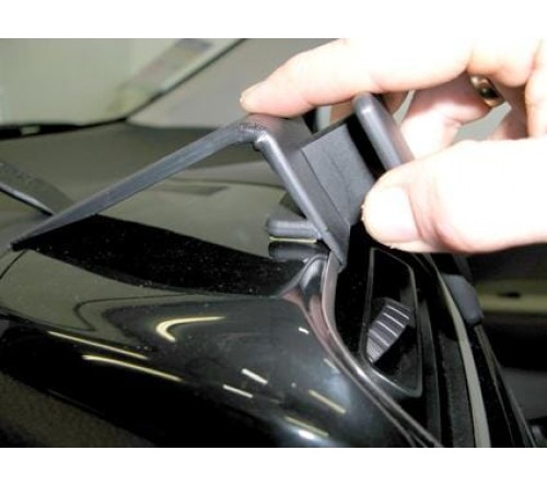 Proclip Mitsubishi Space Star / Mirage 13-24 Center Mount