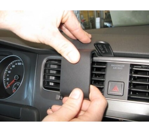 Proclip Volkswagen Golf VII 13-20 Center mount