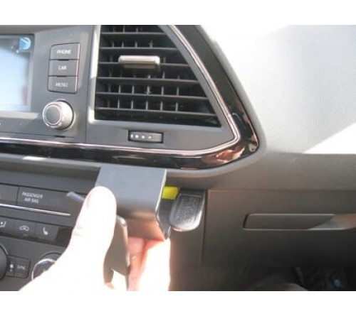 Proclip Seat Leon 13-20 Center mount