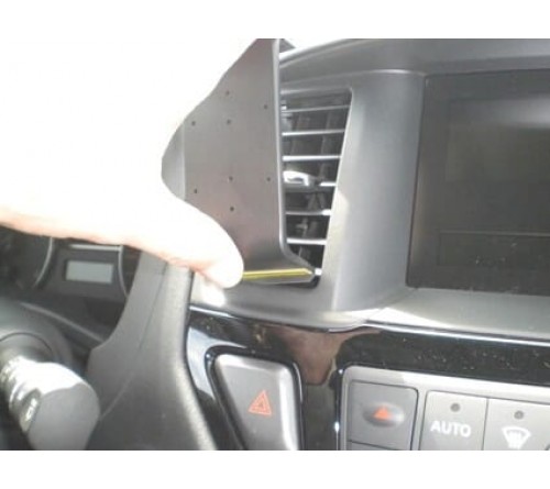 Proclip Nissan Pathfinder 13-21 Center mount