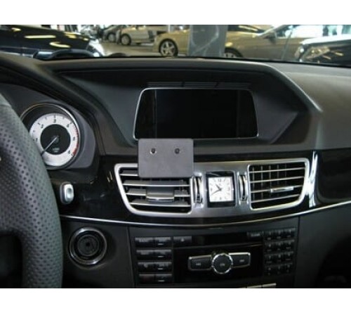 Proclip Mercedes Benz E-class 14-16 Center mount