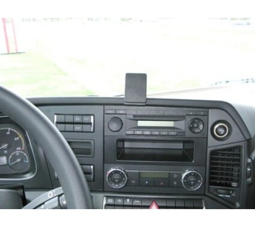 Proclip Mercedes Actros / Antos / Arocs 13-19 Center mount