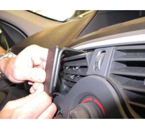 Proclip Renault Kangoo 13-21 Center mount