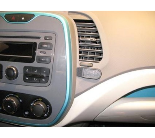 Proclip Renault Captur 14-17 NOT R-Link- Angled mount