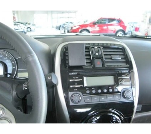 Proclip Nissan Micra 14-17 Center mount