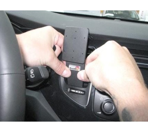 Proclip Kia Carens IV 14-20 Center mount