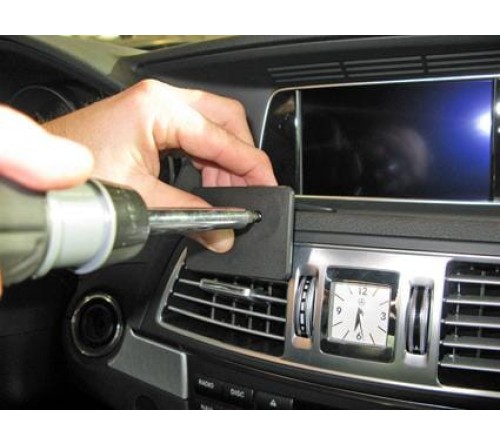 Proclip Mercedes E-Class Coupe/Cabrio 14-17 Center mount