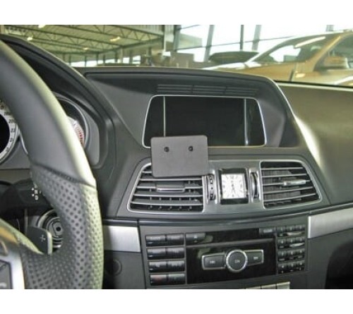 Proclip Mercedes E-Class Coupe/Cabrio 14-17 Center mount