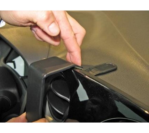 Proclip Nissan Note 13-19 Center mount