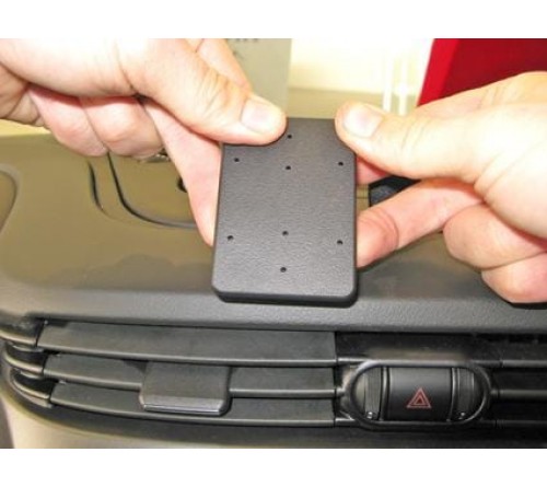 Proclip Alfa Romeo Giulietta 10-21 Center mount