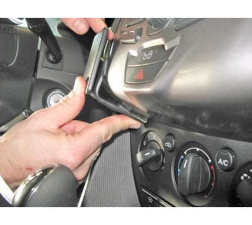 Proclip Ford Transit Connect 14-18 Center mount