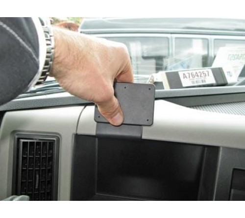 Proclip Volvo FM series 14-20 Center mount