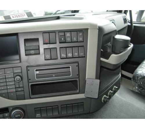 Proclip Volvo FM series 14-20 Angled mount