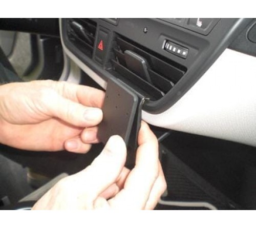 Proclip BMW i3 14-22 Center mount