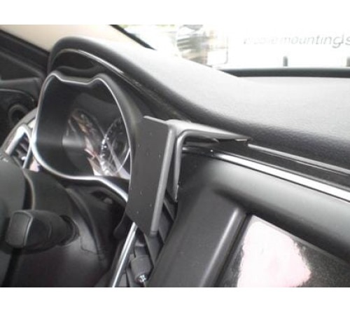 Proclip Chrysler 200 15-17 Center mount