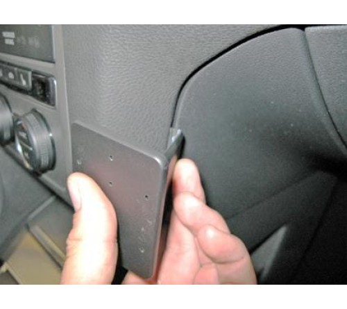 Proclip Volkswagen Golf Sportsvan 15-21 Angled mount