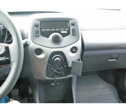 Proclip Peug.108/Cit.C1/Toy.AYGO 14-21 angled  NOT for ACC
