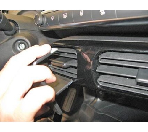 Proclip Citroen C4 Cactus 15-17 Center mount