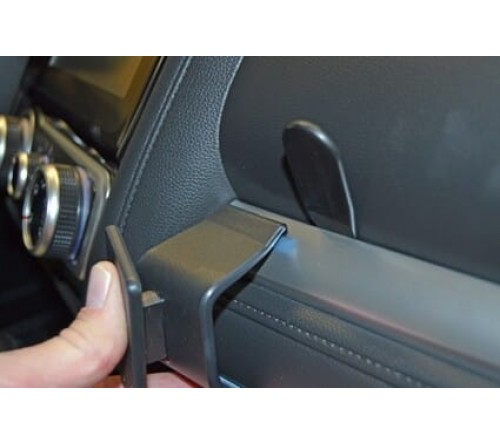 Proclip Honda Jazz Elegance 15-20 Angled-NOT for Trend/Comfo