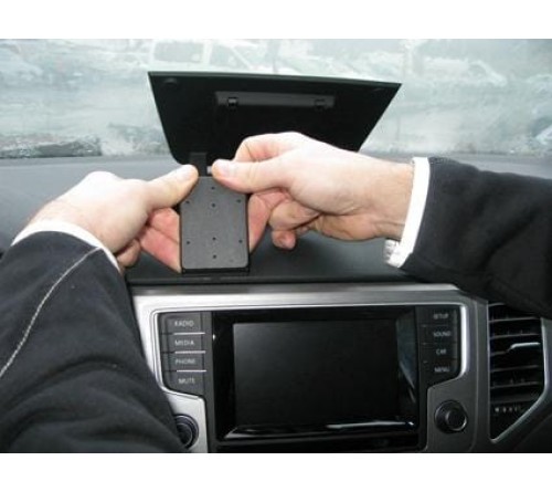 Proclip Volkswagen Golf Sportsvan 15-21 Center mount