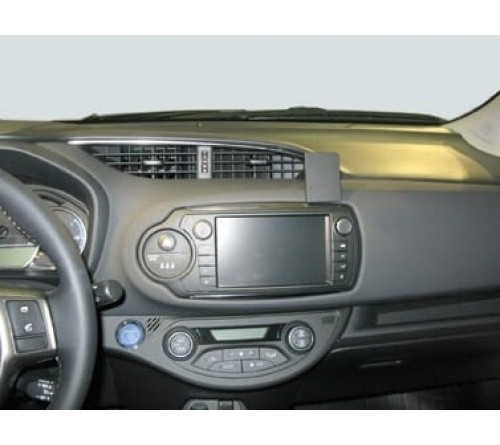 Proclip Toyota Yaris 15-19 Center mount  right