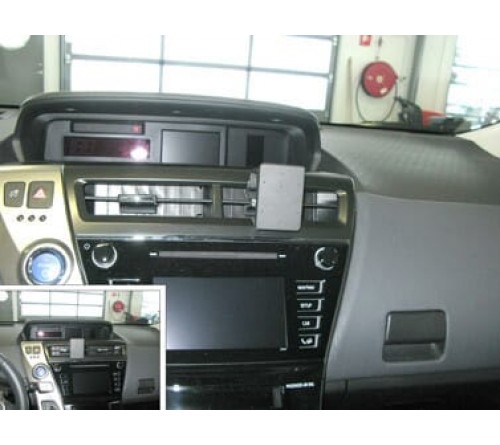 Proclip Toyota Prius + 15-20 Center mount
