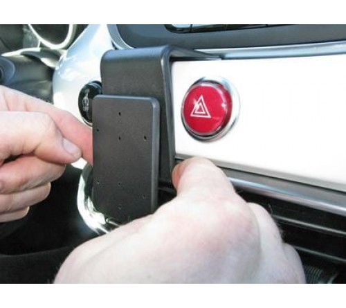 Proclip Fiat 500X 15-24 Center mount