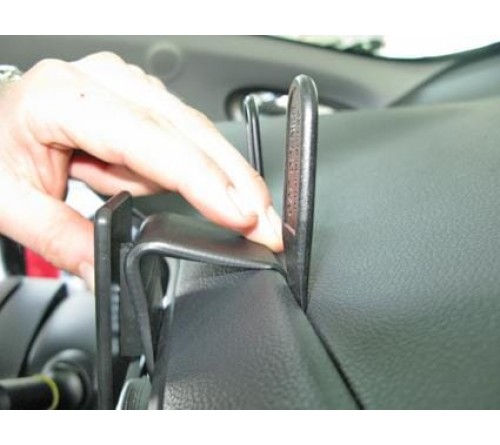 Proclip Kia Rio 15-17 Center mount