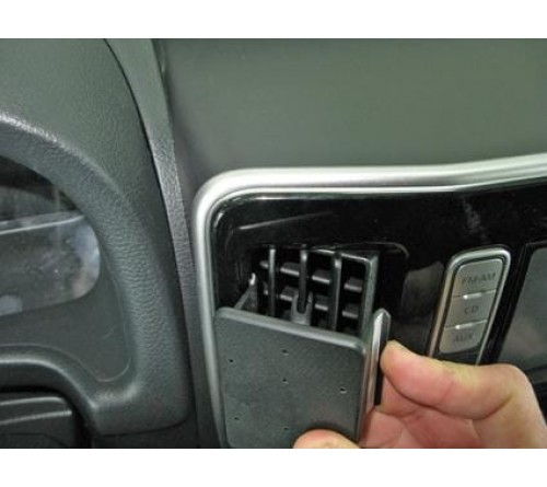 Proclip Nissan NV200 15-23 Center mount