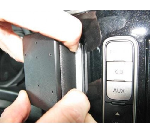 Proclip Nissan NV200 15-23 Center mount