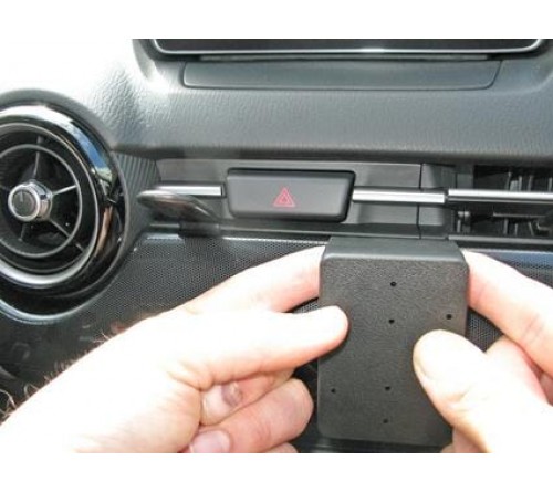 Proclip Mazda 2/CX3 15-23 - Center mount