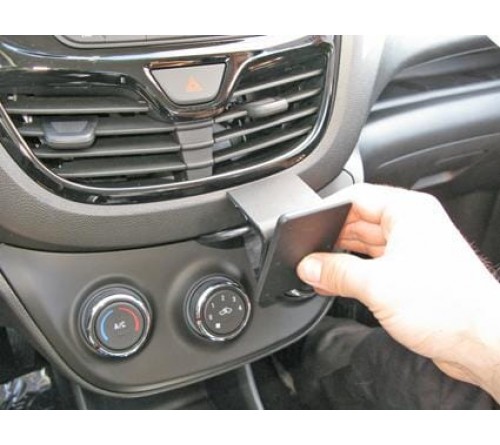 Proclip Opel Karl 16-20 Angled NOT for factory navigation