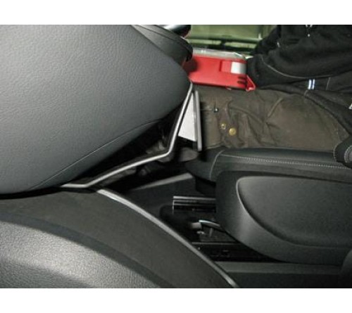 Proclip Mercedes Benz V-Class 2016- center mount  low