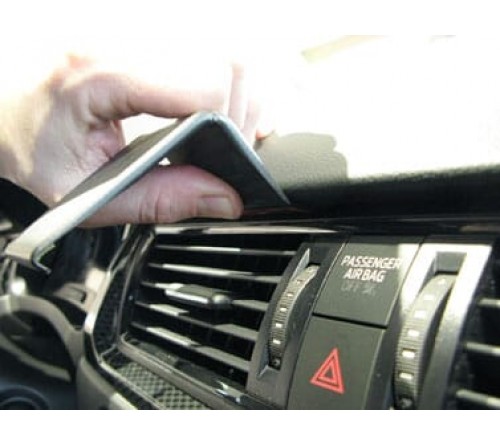 Proclip Skoda Rapid 16-17 Center mount