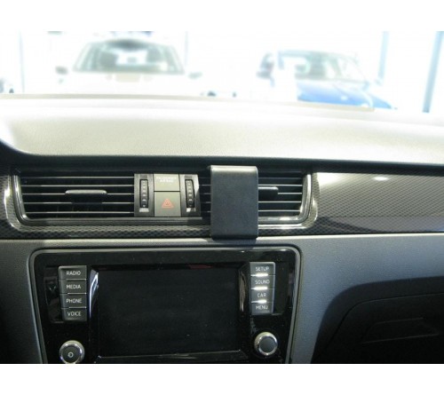 Proclip Skoda Rapid 16-17 Center mount