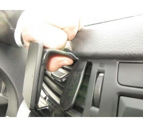 Proclip Nissan Navara 16-23 Center mount