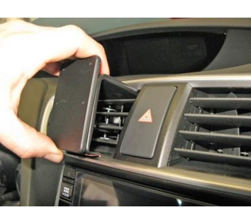 Proclip Honda Civic 16-21 Center mount