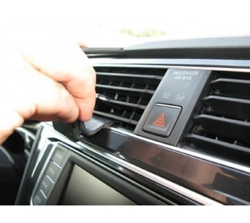 Proclip VW TIguan 17-23 Center mount